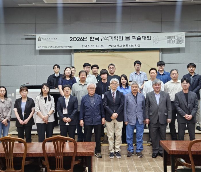 6-단체-사진.jpg
